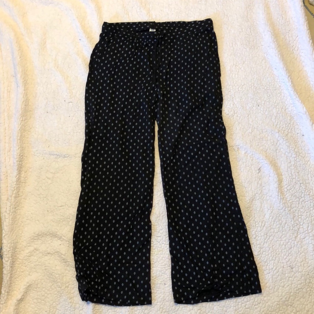Wide leg pants